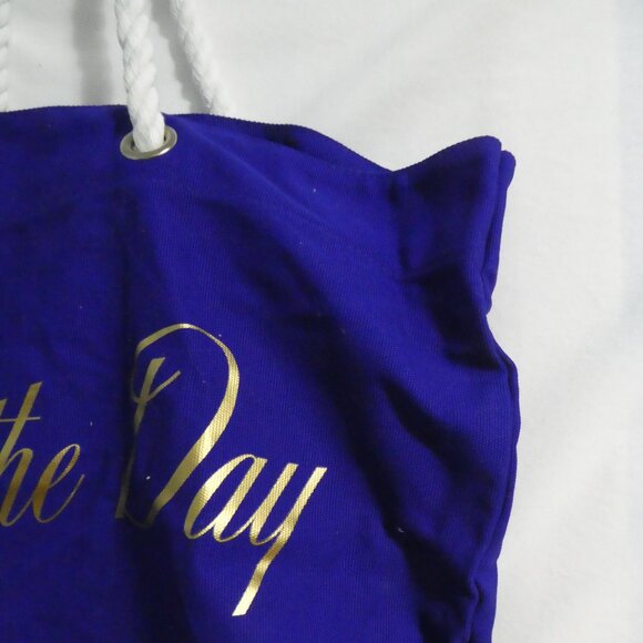 TRINA TURK BEACH TOTE | Blue Corduroy With Gold Seas The Day Print | NWOT - Picture 6 of 16